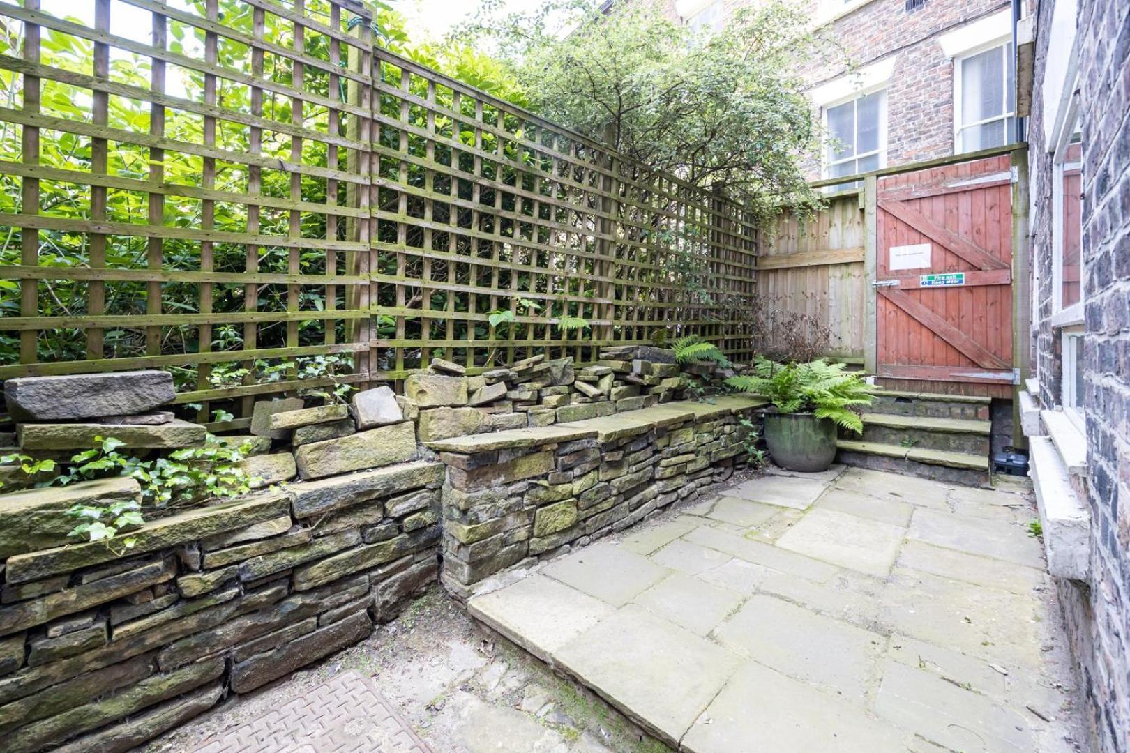 Guestready - Charming Haven In Knowledge Quarter Daire Liverpool Dış mekan fotoğraf